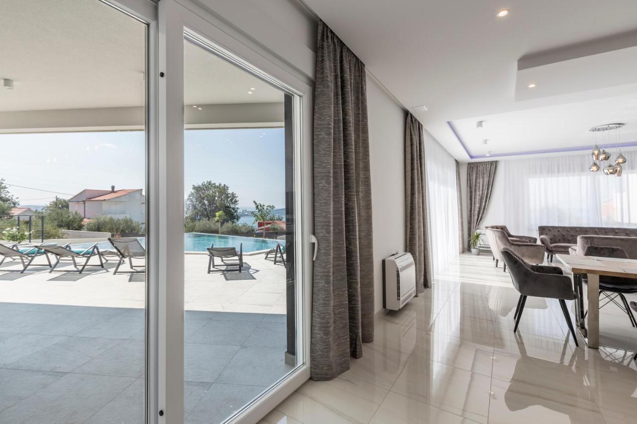 Luxurious Villa Meri Kaštela Eksteriør bilde